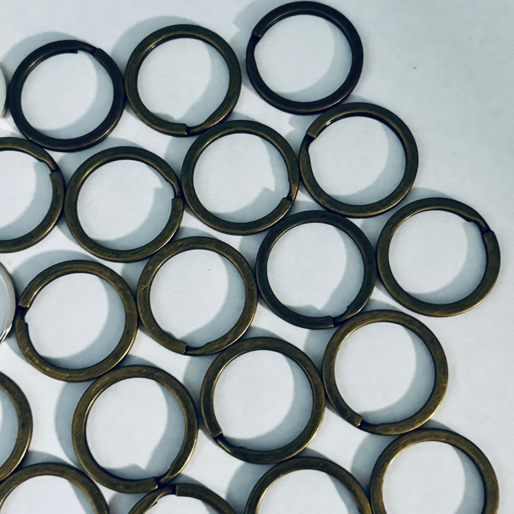 40 Keychain Rings, 20mm Inner Diameter, NWT - Picture 5 of 6